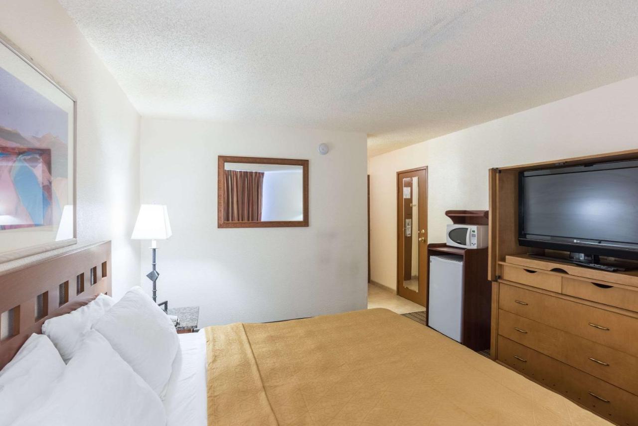 Hotel Bluestone Inn Eloy -カーサ・グランデ エクステリア 写真